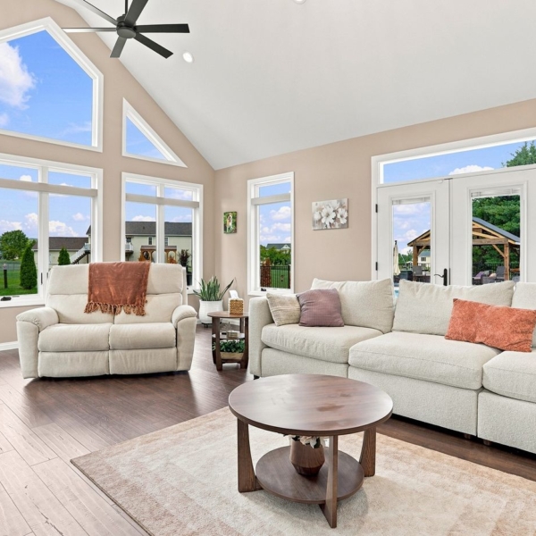 Family Sunroom (2)